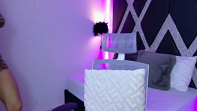 blonde cat15 online show from 11.10.25