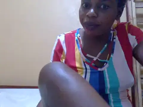 Snapshot of sweetbabra1 chatting on 02.21.25 sweetbabra1 online show from 02.21.25