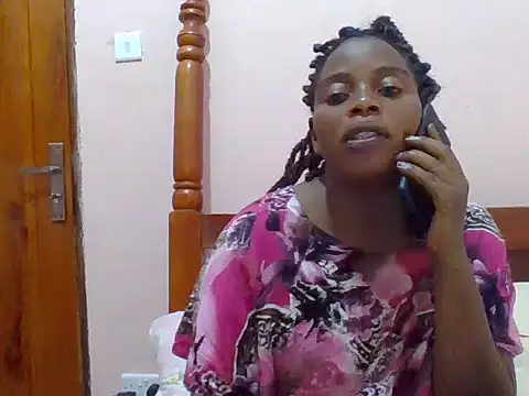 Snapshot of sweetbabra1 chatting on 04.30.26 sweetbabra1 online show from 04.30.26