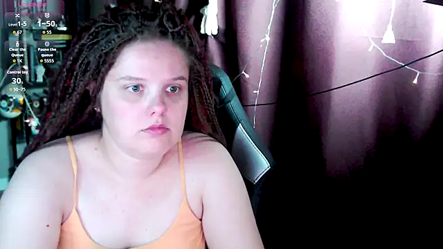 Snapshot of so_cute777 chatting on 09.18.25 so cute777 online show from 09.18.25