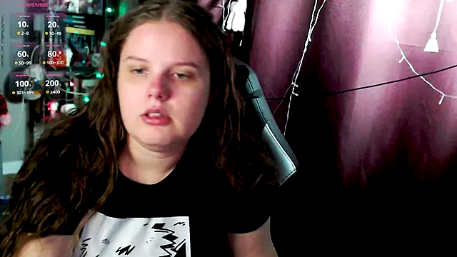 Snapshot of so_cute777 chatting on 10.22.25 so cute777 online show from 10.22.25