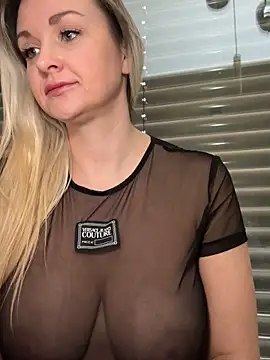 Bella-Tight online show from 02.24.26