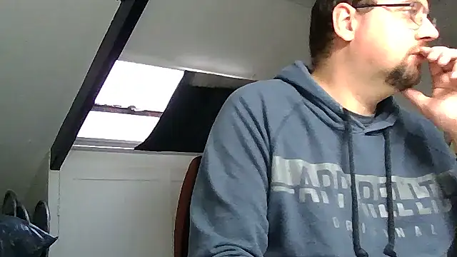 rdewaard81 online show from 11.19.25