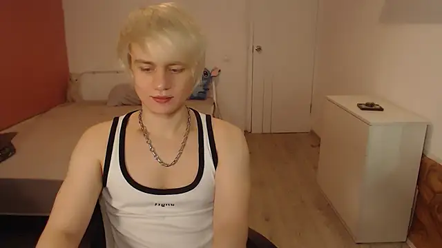 Oliver sweet  online show from 02.16.26