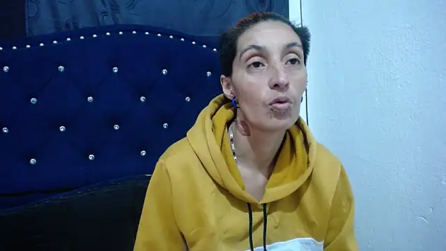 anyu1306 online show from 12.24.24