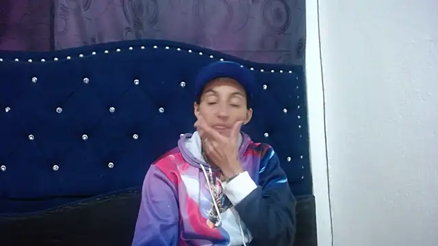 anyu1306 online show from 12.28.24