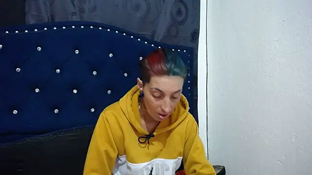 anyu1306 online show from 02.17.25