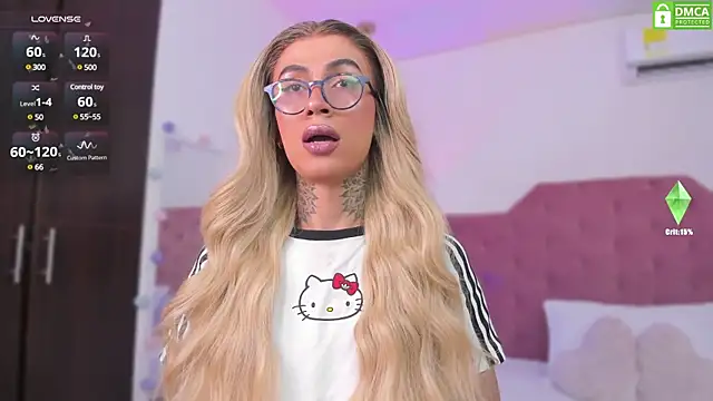 Snapshot of Miss_sagitario chatting on 03.05.25 Miss sagitario online show from 03.05.25