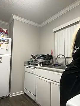 creamdreammmm online show from 11.12.25