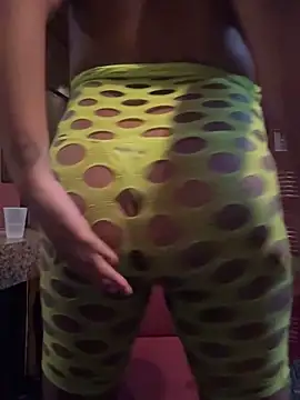 Snapshot of creamdreammmm chatting on 02.10.26 creamdreammmm online show from 02.10.26