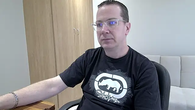 BrettJ81 online show from 11.01.25