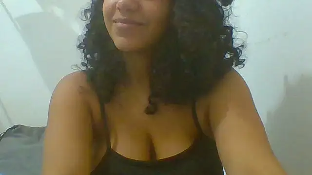 Snapshot of savanahottie chatting on 06.30.26 savanahottie online show from 06.30.26