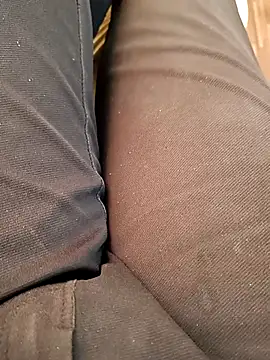 u wan me online show from 11.18.25