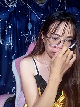   Mai-love19   online show from 11.10.25