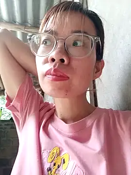 Snapshot of __Mai-love19__ chatting on 04.18.26 Mai-love19 online show from 04.18.26