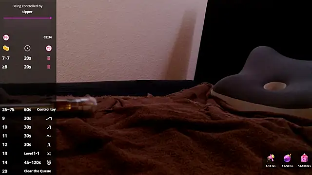 Snapshot of -sluttyass- chatting on 04.15.26 -sluttyass- online show from 04.15.26