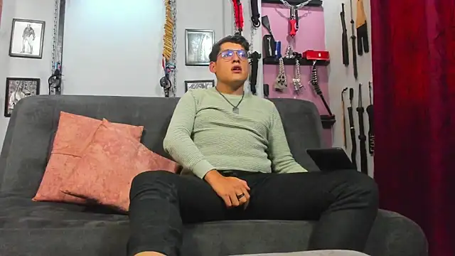 dom2travelersss online show from 03.08.25