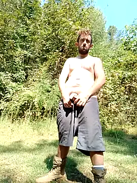 Snapshot of afTerparTycloudz chatting on 09.22.25 afTerparTycloudz online show from 09.22.25