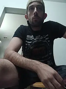 Snapshot of afTerparTycloudz chatting on 11.02.25 afTerparTycloudz online show from 11.02.25