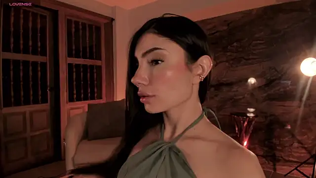 AmyArmstrong online show from 03.22.25