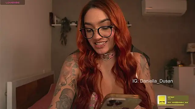 DaniDusan  online show from 01.28.25