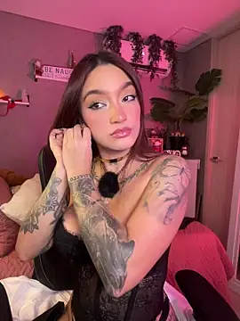 DaniDusan  online show from 12.14.25