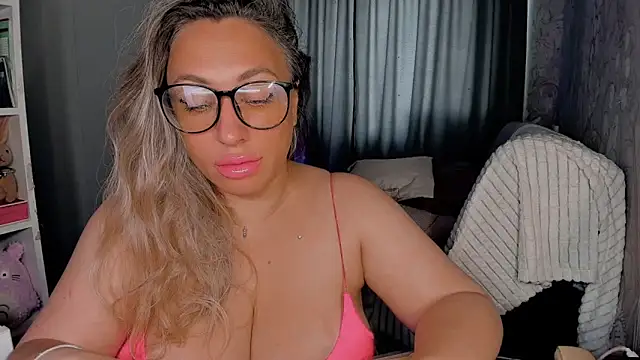 CumOnMy Tits online show from 10.11.25