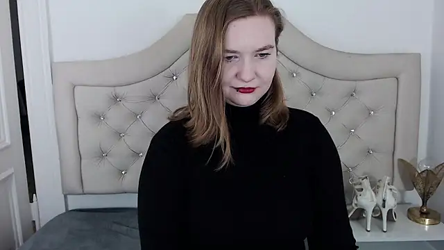 Snapshot of LaraDream chatting on 01.08.25 LaraDream online show from 01.08.25