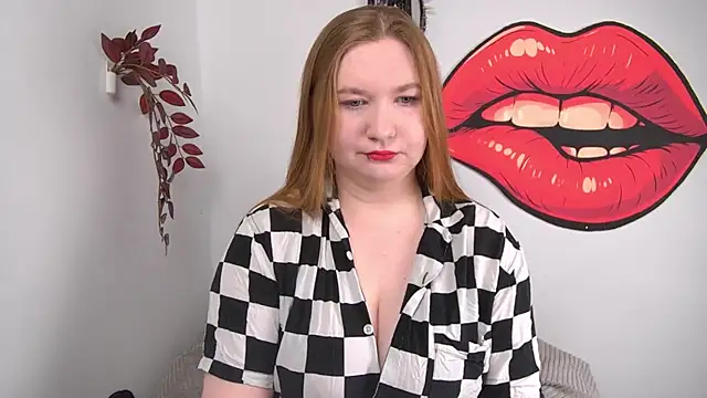 Snapshot of LaraDream chatting on 04.03.26 LaraDream online show from 04.03.26