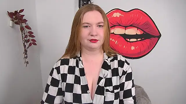 Snapshot of LaraDream chatting on 04.07.26 LaraDream online show from 04.07.26