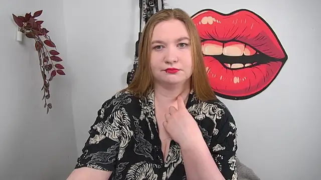 Snapshot of LaraDream chatting on 04.10.26 LaraDream online show from 04.10.26