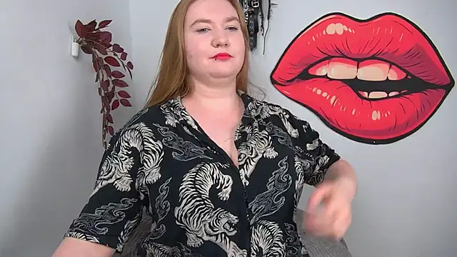 LaraDream online show from 05.17.26