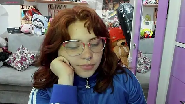 Snapshot of soficammy chatting on 01.24.25 soficammy online show from 01.24.25