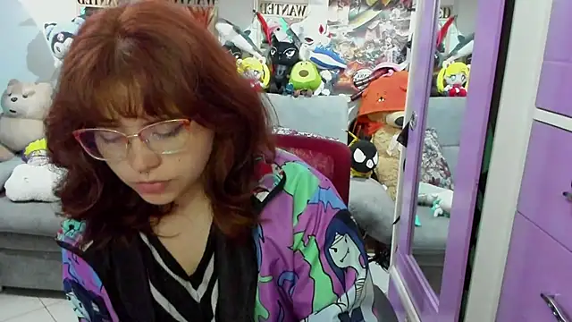 Snapshot of soficammy chatting on 02.26.25 soficammy online show from 02.26.25