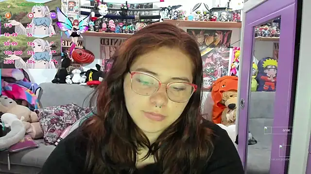 Snapshot of soficammy chatting on 11.08.25 soficammy online show from 11.08.25