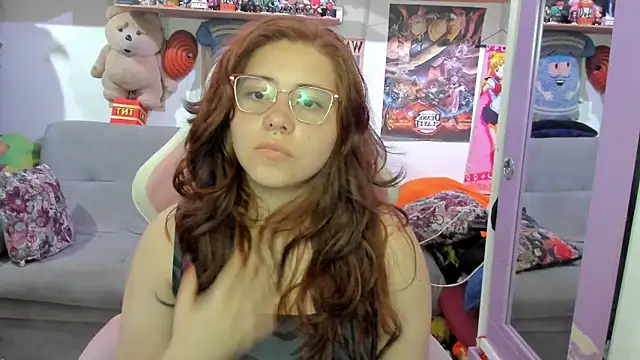 Snapshot of soficammy chatting on 04.28.26 soficammy online show from 04.28.26