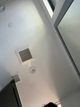 mismialove online show from 02.25.26