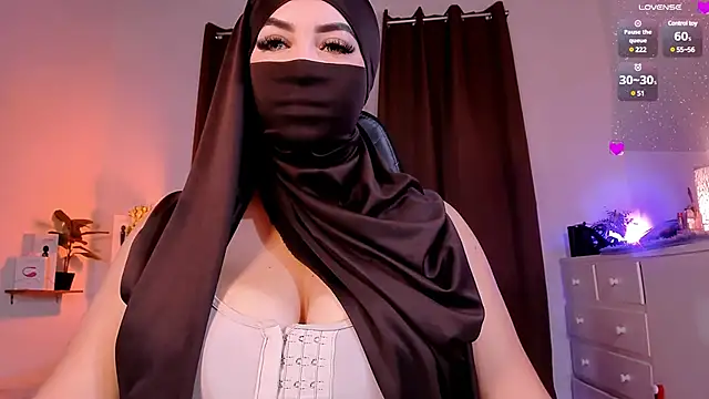 KeishaDanger  online show from 02.04.25