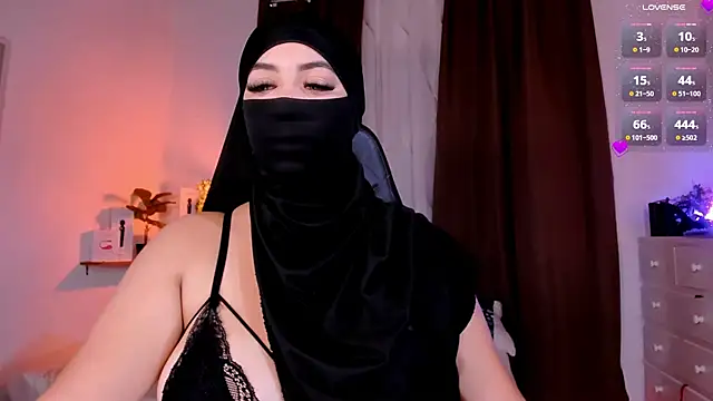 KeishaDanger  online show from 02.06.25