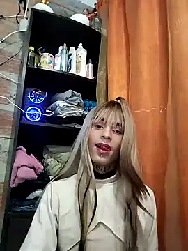 333kristal777 online show from 03.17.25