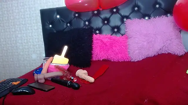 Snapshot of stefanvix202 chatting on 02.15.25 stefanvix202 online show from 02.15.25