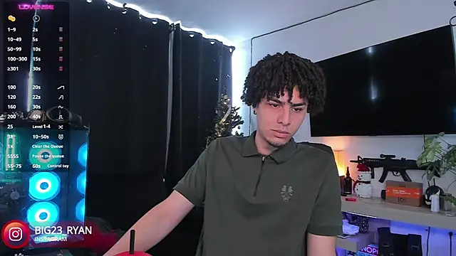 bigryann23 online show from 12.24.24