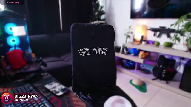 bigryann23 online show from 01.12.25