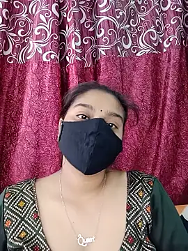 Snapshot of Jasmine_jaaan chatting on 05.18.26 Jasmine jaaan online show from 05.18.26